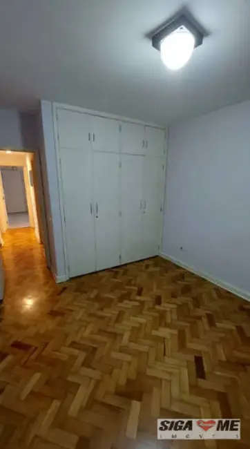 Foto 8 de Apartamento com 3 quartos para alugar em Campo Belo, São Paulo - SP