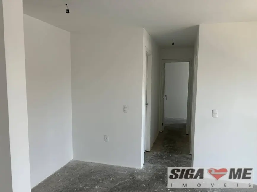 Foto 3 de Apartamento com 2 quartos à venda em Vila Anastácio, São Paulo - SP