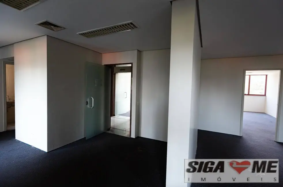 Foto 1 de Sala Comercial para alugar em Vila Tramontano, São Paulo - SP