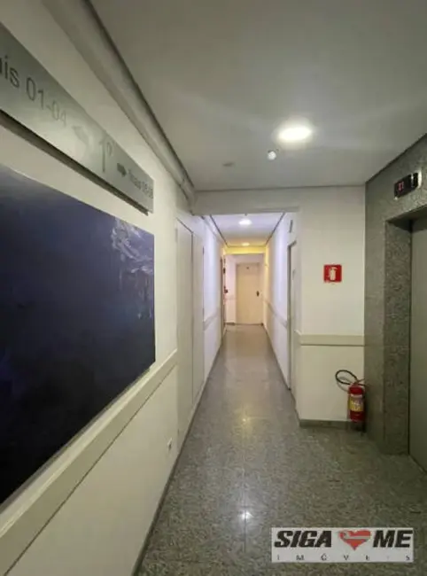 Foto 8 de Sala Comercial à venda em Vila Nova Conceição, São Paulo - SP