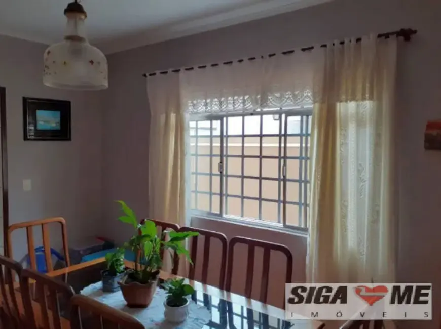 Foto 4 de Casa com 3 quartos à venda em Vila Marari, São Paulo - SP