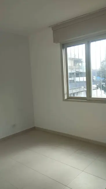 Apartamento com 2 quartos para alugar, 80m2 em Moema, São Paulo - SP - imagem 3 Foto 3 de Apartamento com 2 quartos para alugar, 80m2 em Moema, São Paulo - SP