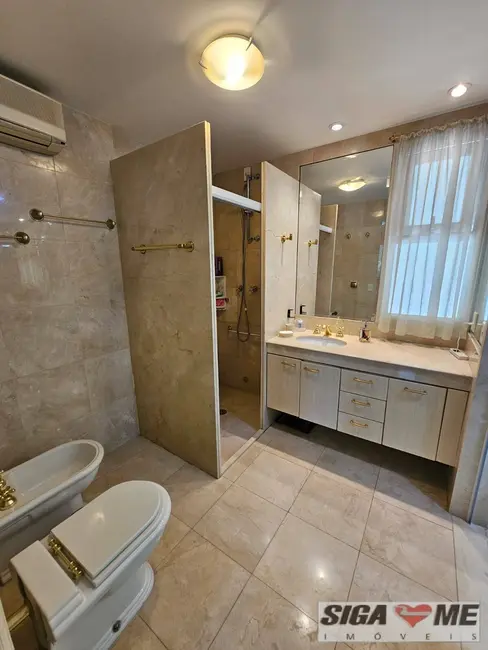 Foto 5 de Casa com 2 quartos à venda, 589m2 em Cidade Jardim, São Paulo - SP