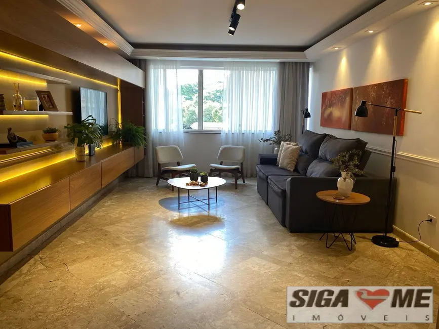 Foto 1 de Apartamento com 3 quartos para alugar, 156m2 em Cerqueira César, São Paulo - SP