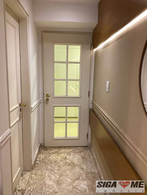 Foto 3 de Apartamento com 3 quartos para alugar, 156m2 em Cerqueira César, São Paulo - SP