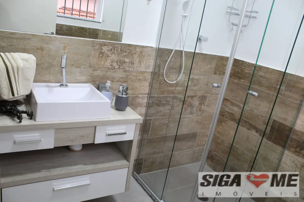 Casa com 3 quartos à venda, 300m2 em Campo Belo, São Paulo - SP - imagem 2 Foto 2 de Casa com 3 quartos à venda, 300m2 em Campo Belo, São Paulo - SP