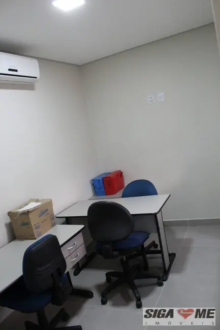 Casa com 3 quartos à venda, 300m2 em Campo Belo, São Paulo - SP - imagem 3 Foto 3 de Casa com 3 quartos à venda, 300m2 em Campo Belo, São Paulo - SP