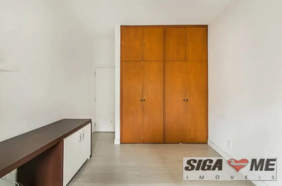 Apartamento com 3 quartos à venda e para alugar, 130m2 em Itaim Bibi, São Paulo - SP - imagem 9 Foto 9 de Apartamento com 3 quartos à venda e para alugar, 130m2 em Itaim Bibi, São Paulo - SP