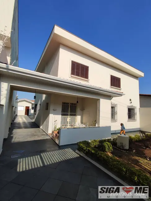 Foto 2 de Casa com 4 quartos à venda, 216m2 em Planalto Paulista, São Paulo - SP