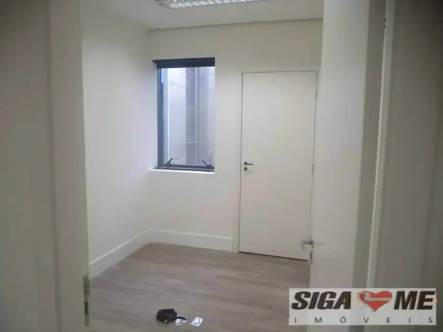 Sala Comercial à venda e para alugar em Vila Olímpia, São Paulo - SP - imagem 5 Foto 5 de Sala Comercial à venda e para alugar em Vila Olímpia, São Paulo - SP