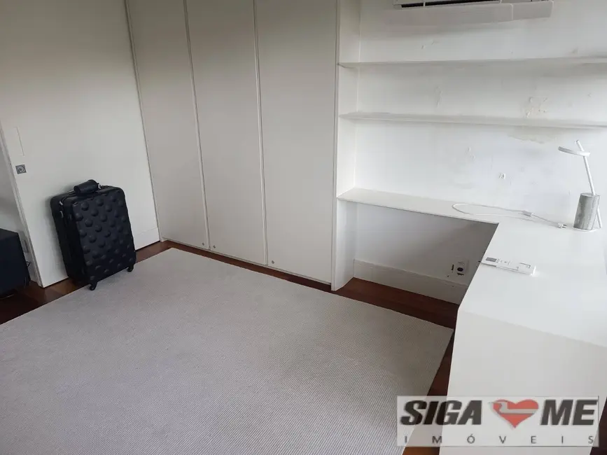 Foto 4 de Apartamento com 1 quarto para alugar, 132m2 em Vila Madalena, São Paulo - SP