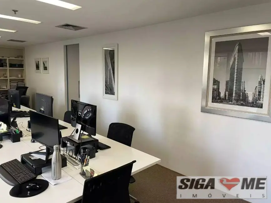 Foto 4 de Sala Comercial para alugar, 141m2 em Itaim Bibi, São Paulo - SP