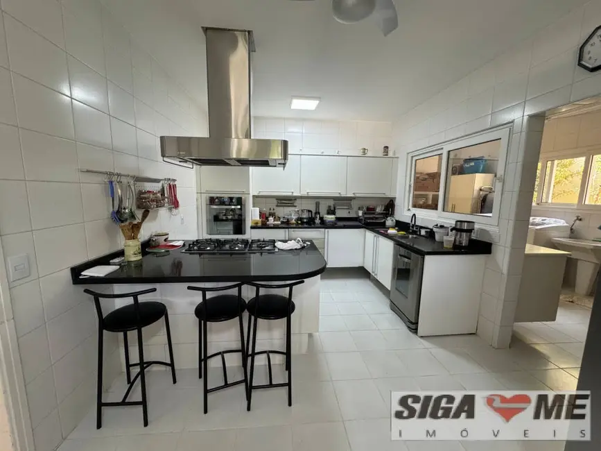 Foto 8 de Casa à venda, 849m2 em Tanque, Atibaia - SP