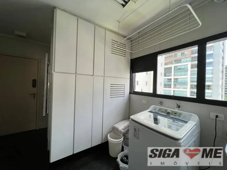 Apartamento com 4 quartos à venda, 220m2 em Itaim Bibi, São Paulo - SP - imagem 2 Foto 2 de Apartamento com 4 quartos à venda, 220m2 em Itaim Bibi, São Paulo - SP