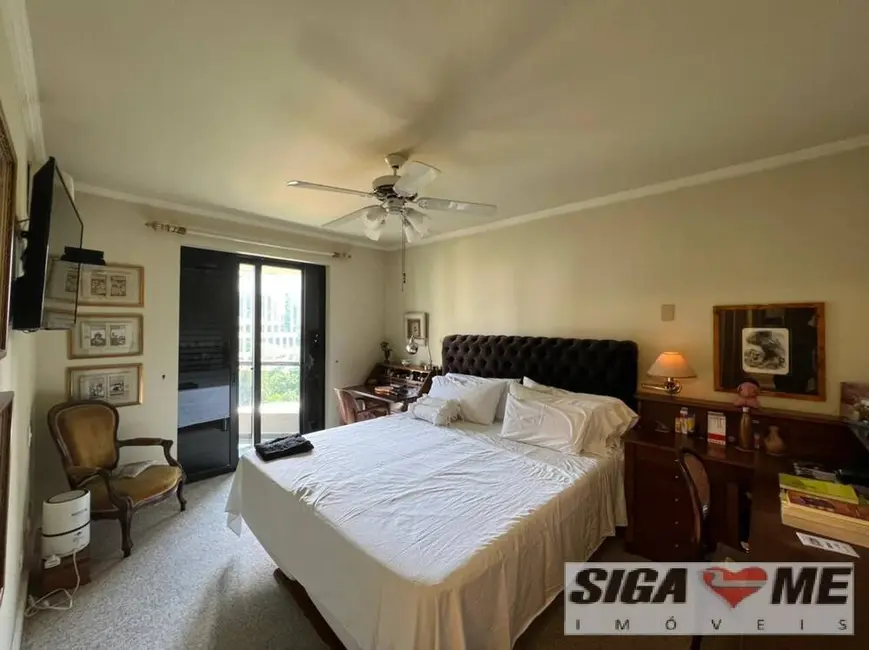 Apartamento com 4 quartos à venda, 220m2 em Itaim Bibi, São Paulo - SP - imagem 9 Foto 9 de Apartamento com 4 quartos à venda, 220m2 em Itaim Bibi, São Paulo - SP