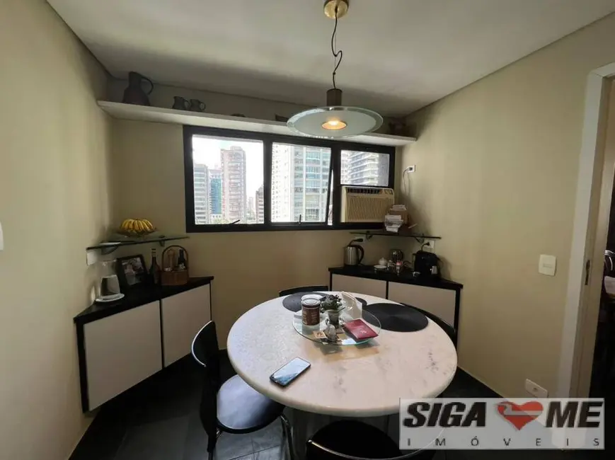 Apartamento com 4 quartos à venda, 220m2 em Itaim Bibi, São Paulo - SP - imagem 5 Foto 5 de Apartamento com 4 quartos à venda, 220m2 em Itaim Bibi, São Paulo - SP