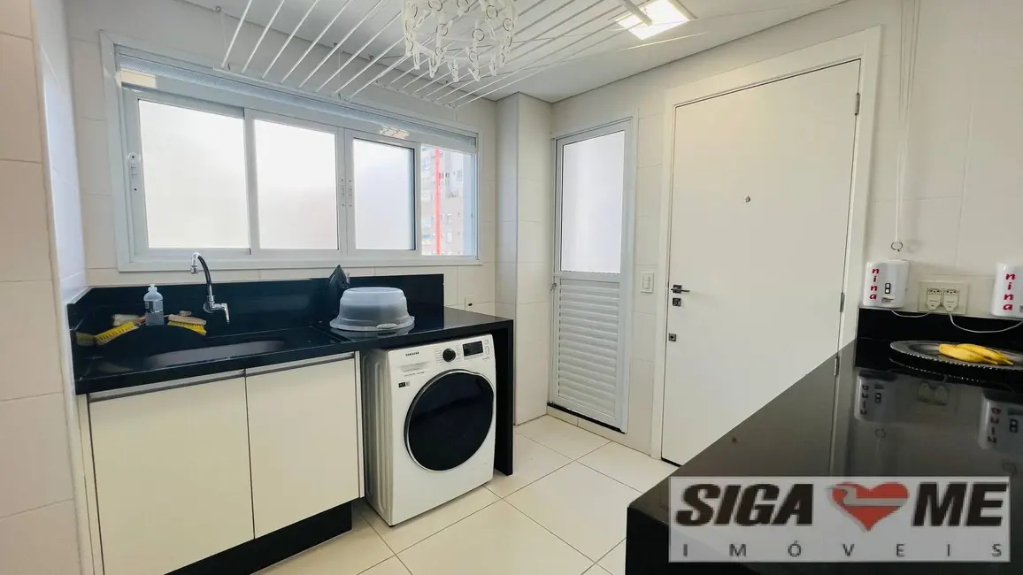 Apartamento à venda, 185m2 em Campo Belo, São Paulo - SP - imagem 5 Foto 5 de Apartamento à venda, 185m2 em Campo Belo, São Paulo - SP