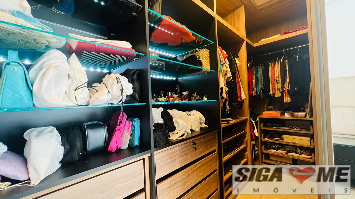 Apartamento à venda, 185m2 em Campo Belo, São Paulo - SP - imagem 9 Foto 9 de Apartamento à venda, 185m2 em Campo Belo, São Paulo - SP