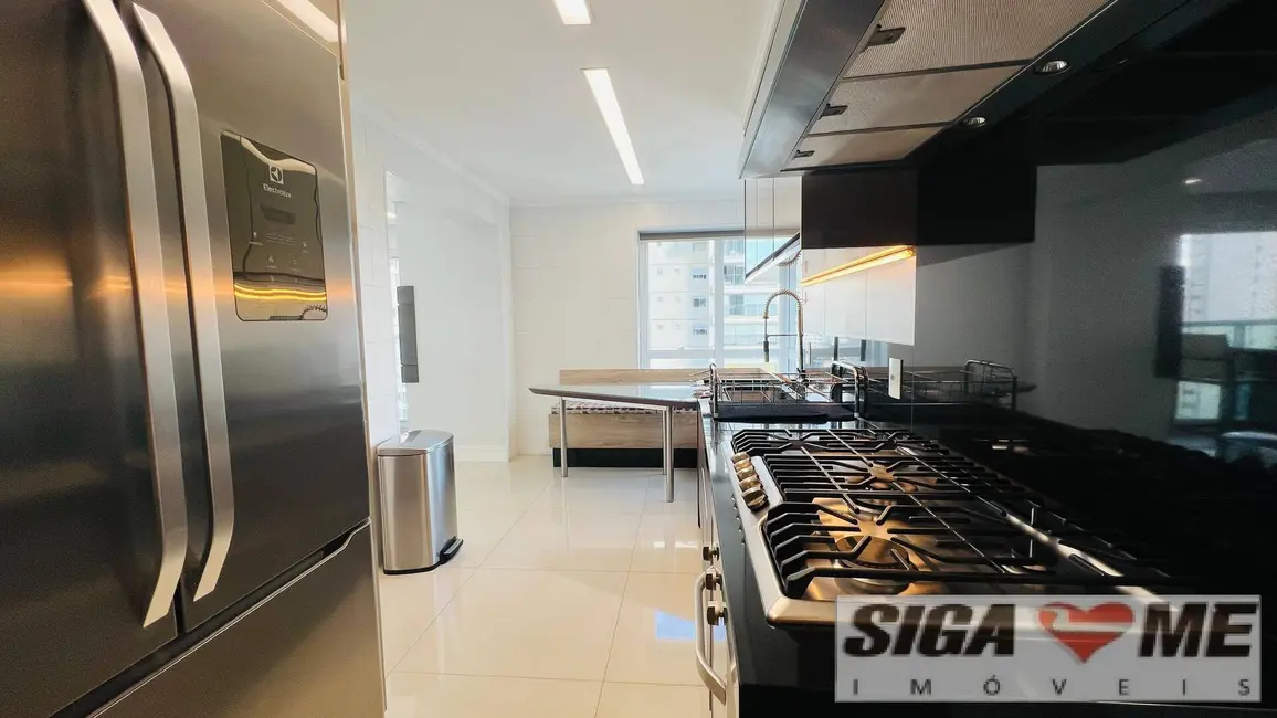 Apartamento à venda, 185m2 em Campo Belo, São Paulo - SP - imagem 2 Foto 2 de Apartamento à venda, 185m2 em Campo Belo, São Paulo - SP