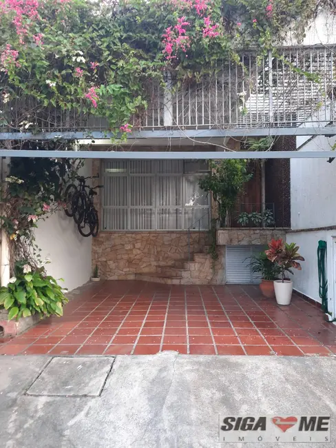 Casa com 2 quartos à venda, 101m2 em Brooklin Paulista, São Paulo - SP - imagem 1 Foto 1 de Casa com 2 quartos à venda, 101m2 em Brooklin Paulista, São Paulo - SP