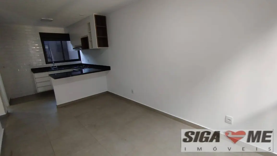 Casa com 2 quartos para alugar, 90m2 em Vila Ipojuca, São Paulo - SP - imagem 2 Foto 2 de Casa com 2 quartos para alugar, 90m2 em Vila Ipojuca, São Paulo - SP