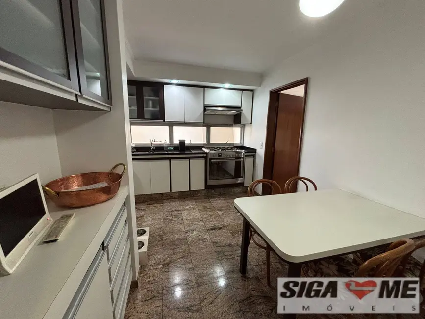 Apartamento com 4 quartos à venda, 230m2 em Indianópolis, São Paulo - SP - imagem 2 Foto 2 de Apartamento com 4 quartos à venda, 230m2 em Indianópolis, São Paulo - SP