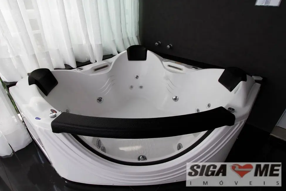 Foto 4 de Apartamento com 2 quartos para alugar, 90m2 em Cidade Jardim, São Paulo - SP