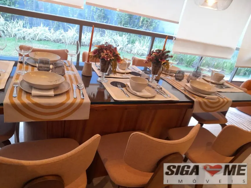 Foto 5 de Apartamento com 3 quartos à venda em Moema, São Paulo - SP