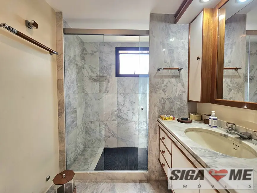 Apartamento com 3 quartos à venda, 155m2 em Jardim Europa, São Paulo - SP - imagem 6 Foto 6 de Apartamento com 3 quartos à venda, 155m2 em Jardim Europa, São Paulo - SP