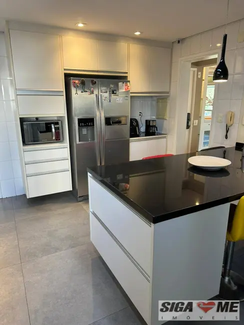 Foto 4 de Apartamento com 3 quartos para alugar, 143m2 em Vila Madalena, São Paulo - SP