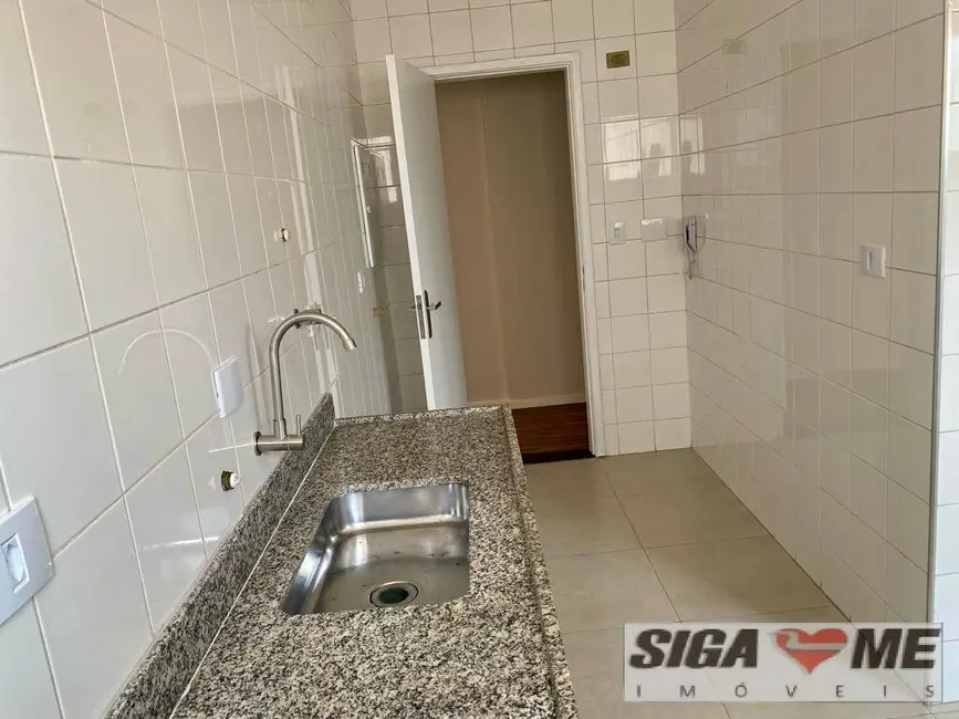 Foto 3 de Apartamento com 3 quartos à venda, 72m2 em Campo Belo, São Paulo - SP