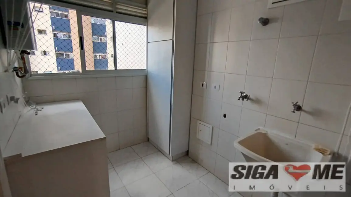 Foto 4 de Apartamento com 3 quartos para alugar, 118m2 em Pinheiros, São Paulo - SP