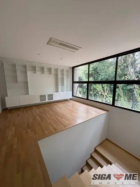 Casa com 3 quartos à venda, 1257m2 em Itaim Bibi, São Paulo - SP - imagem 1 Foto 1 de Casa com 3 quartos à venda, 1257m2 em Itaim Bibi, São Paulo - SP
