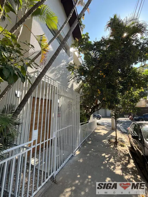 Foto 3 de Casa com 3 quartos para alugar, 200m2 em Vila Nova Conceição, São Paulo - SP