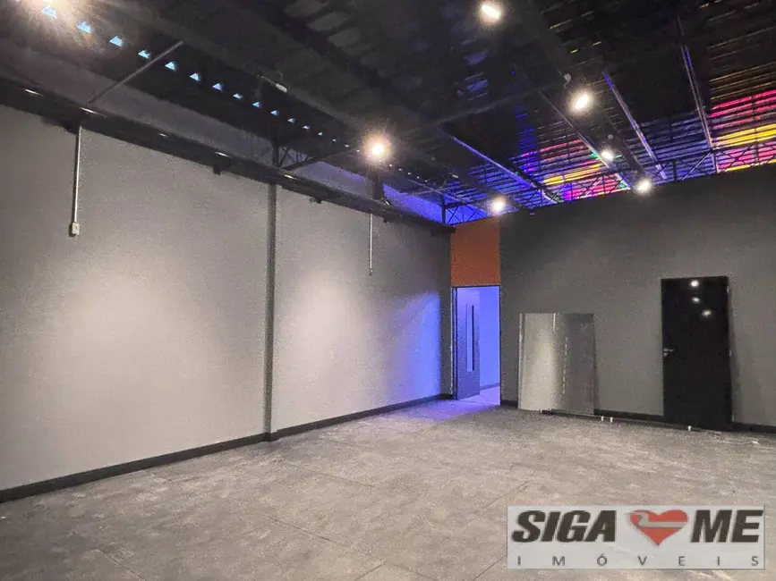 Sala Comercial à venda, 2100m2 em Cambuci, São Paulo - SP - imagem 7 Foto 7 de Sala Comercial à venda, 2100m2 em Cambuci, São Paulo - SP