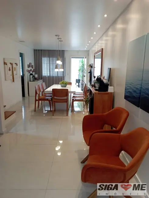 Casa com 3 quartos à venda, 180m2 em Campo Belo, São Paulo - SP - imagem 1 Foto 1 de Casa com 3 quartos à venda, 180m2 em Campo Belo, São Paulo - SP