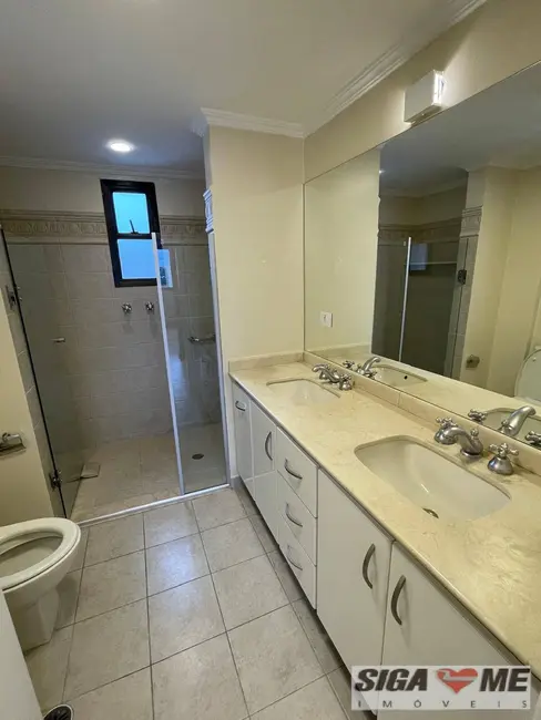 Apartamento com 3 quartos à venda, 209m2 em Itaim Bibi, São Paulo - SP - imagem 8 Foto 8 de Apartamento com 3 quartos à venda, 209m2 em Itaim Bibi, São Paulo - SP