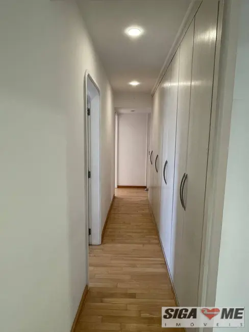 Apartamento com 3 quartos à venda, 209m2 em Itaim Bibi, São Paulo - SP - imagem 7 Foto 7 de Apartamento com 3 quartos à venda, 209m2 em Itaim Bibi, São Paulo - SP