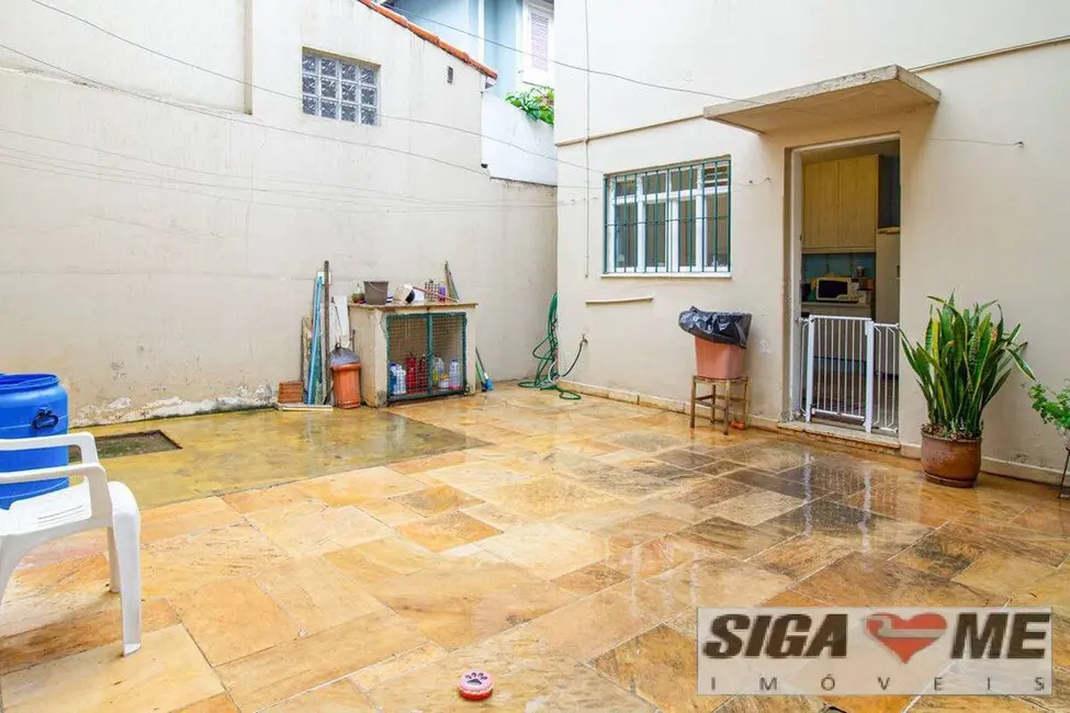 Casa com 4 quartos à venda e para alugar, 250m2 em Campo Belo, São Paulo - SP - imagem 6 Foto 6 de Casa com 4 quartos à venda e para alugar, 250m2 em Campo Belo, São Paulo - SP
