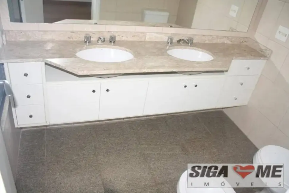 Foto 8 de Apartamento com 4 quartos à venda e para alugar, 200m2 em Morumbi, São Paulo - SP