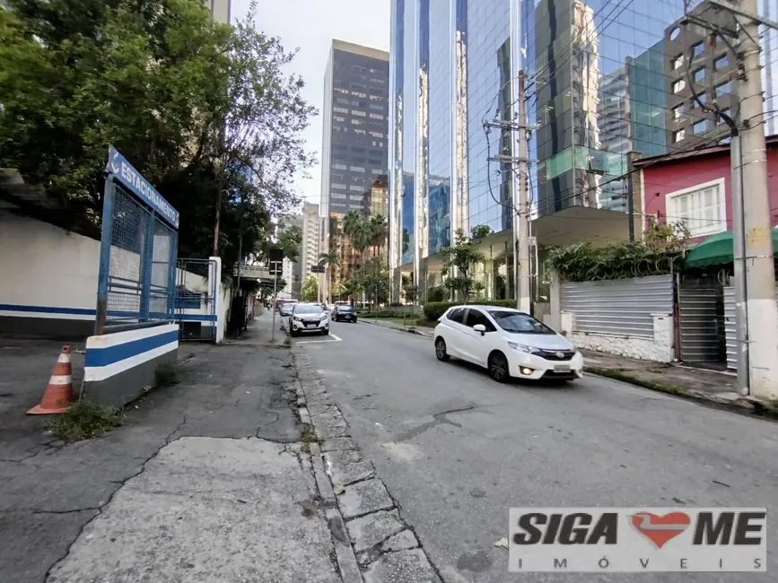 Sala Comercial à venda e para alugar, 195m2 em Pinheiros, São Paulo - SP - imagem 2 Foto 2 de Sala Comercial à venda e para alugar, 195m2 em Pinheiros, São Paulo - SP