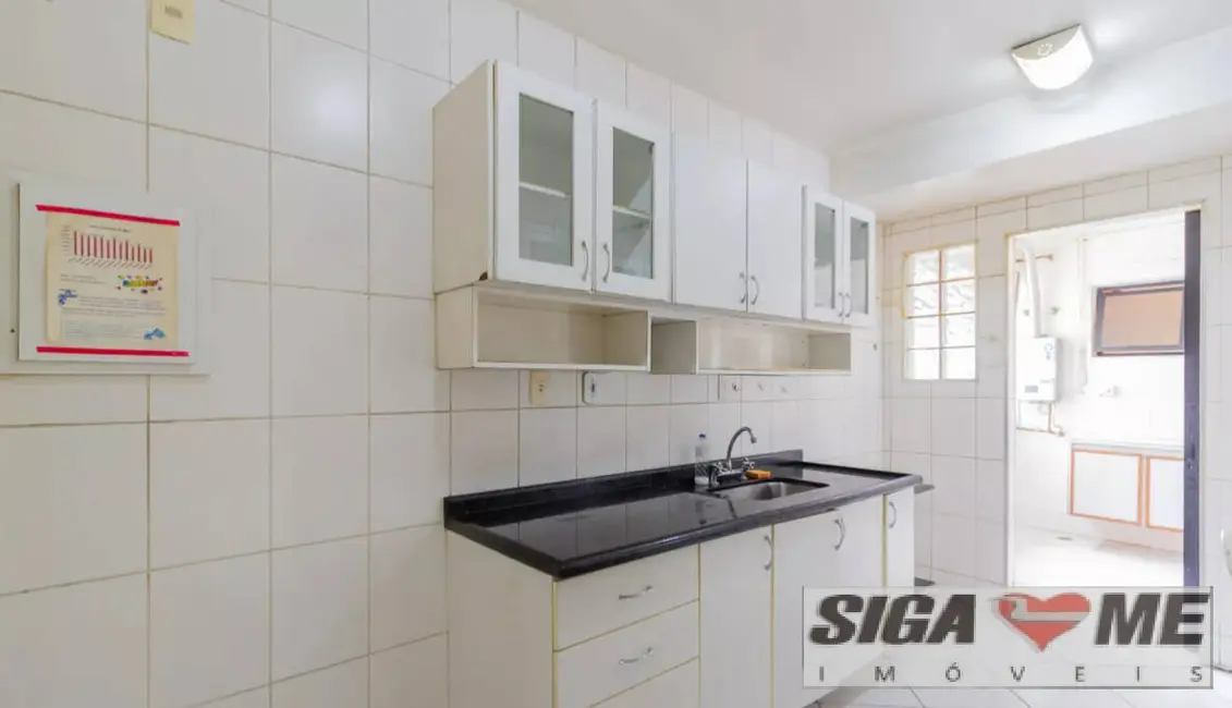 Foto 6 de Apartamento com 3 quartos para alugar, 130m2 em Cerqueira César, São Paulo - SP