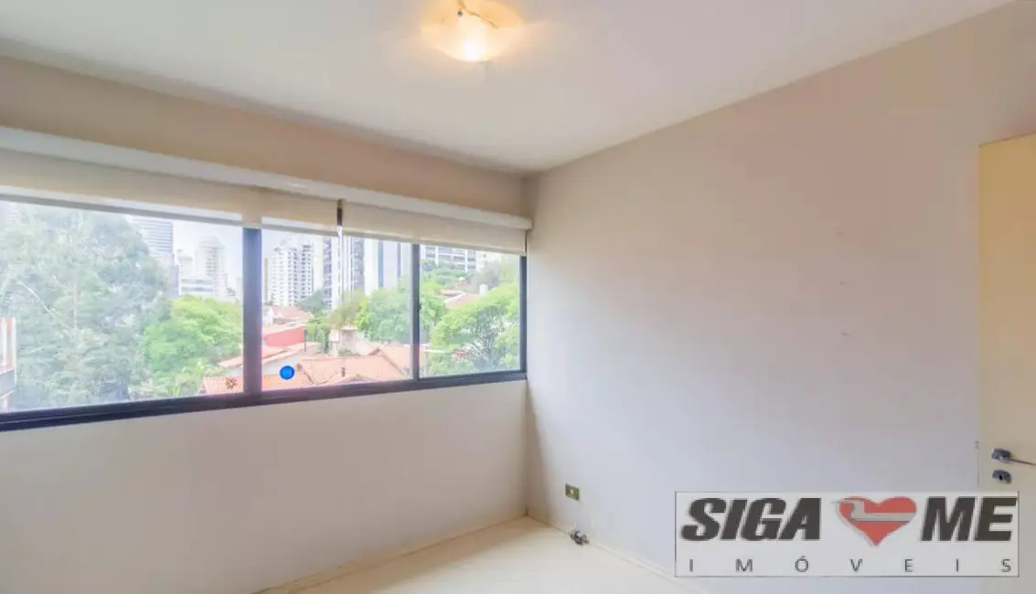 Foto 2 de Apartamento com 3 quartos para alugar, 130m2 em Cerqueira César, São Paulo - SP