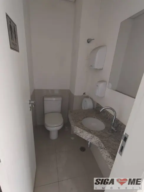 Sala Comercial à venda e para alugar, 300m2 em Barra Funda, São Paulo - SP - imagem 9 Foto 9 de Sala Comercial à venda e para alugar, 300m2 em Barra Funda, São Paulo - SP
