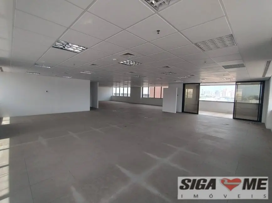 Sala Comercial à venda e para alugar, 300m2 em Barra Funda, São Paulo - SP - imagem 6 Foto 6 de Sala Comercial à venda e para alugar, 300m2 em Barra Funda, São Paulo - SP