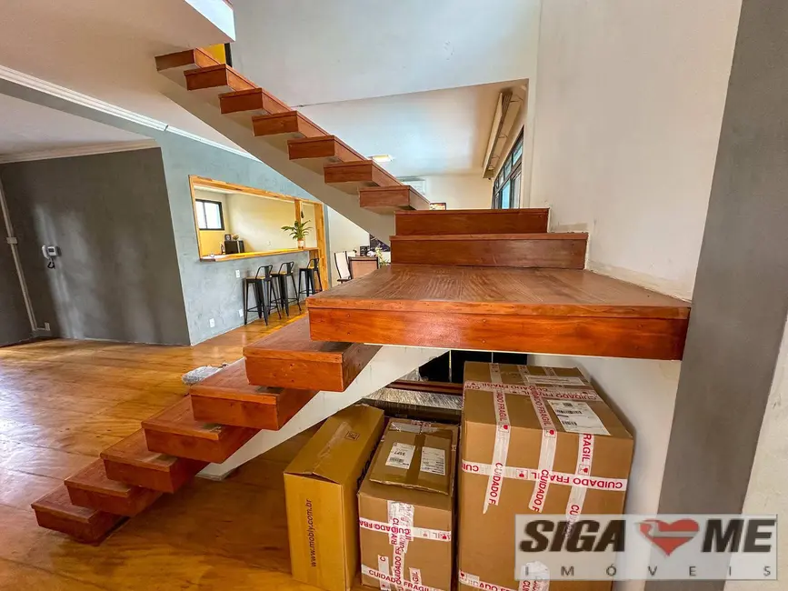 Casa à venda e para alugar, 891m2 em Pinheiros, São Paulo - SP - imagem 2 Foto 2 de Casa à venda e para alugar, 891m2 em Pinheiros, São Paulo - SP