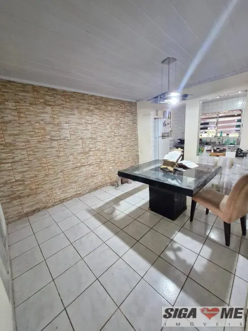 Foto 3 de Casa com 2 quartos à venda, 368m2 em Capão Redondo, São Paulo - SP