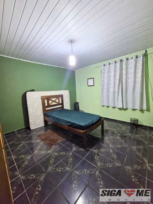 Foto 9 de Casa com 2 quartos à venda, 368m2 em Capão Redondo, São Paulo - SP