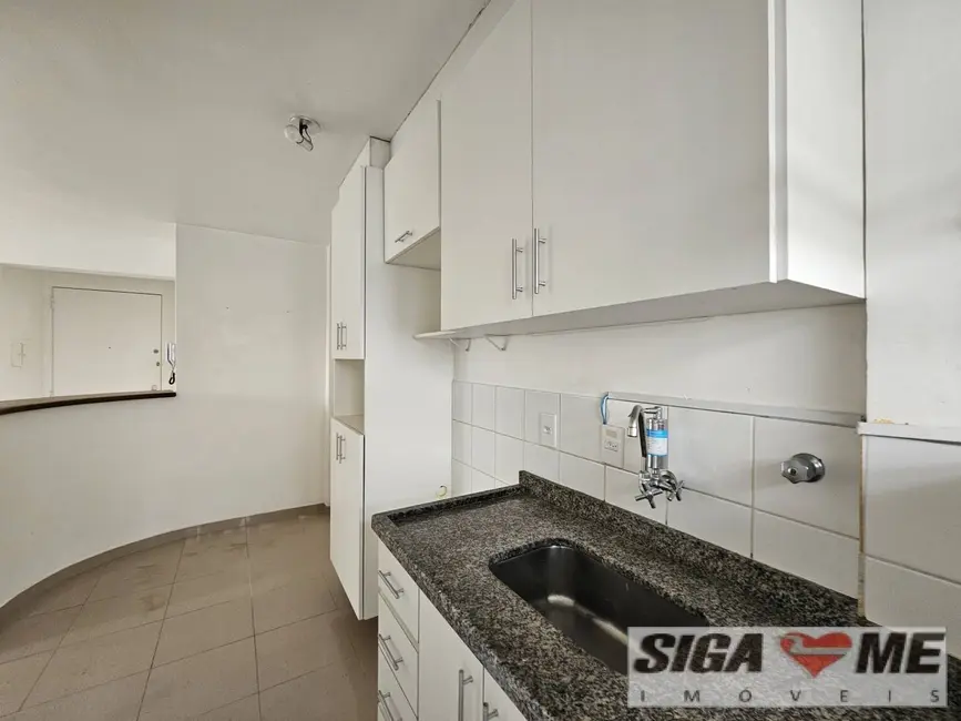 Foto 9 de Apartamento com 1 quarto à venda e para alugar, 40m2 em Moema, São Paulo - SP