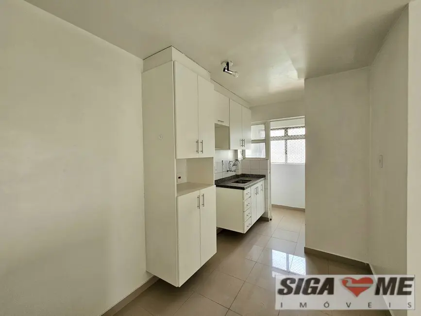 Foto 8 de Apartamento com 1 quarto à venda e para alugar, 40m2 em Moema, São Paulo - SP